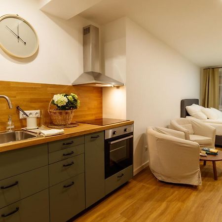 Apartmany Tachov - Tiny House Buitenkant foto