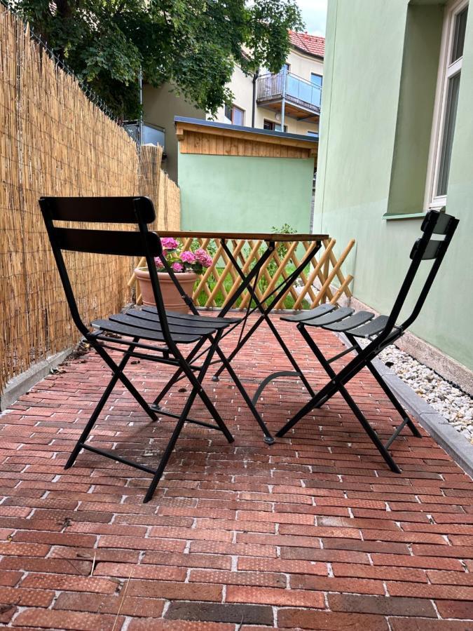 Apartmany Tachov - Tiny House Buitenkant foto
